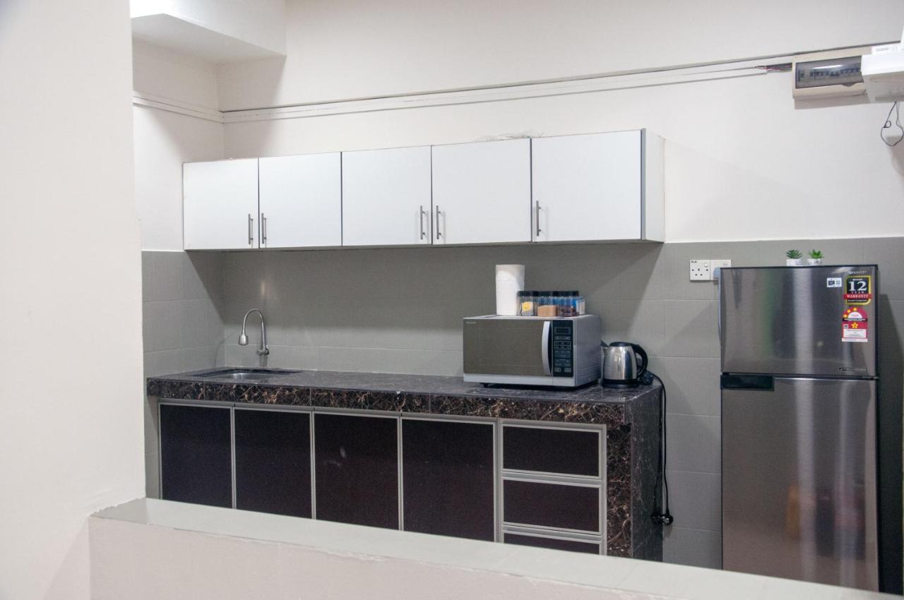Five H Family Service Apartment Seri Kembangan Zewnętrze zdjęcie