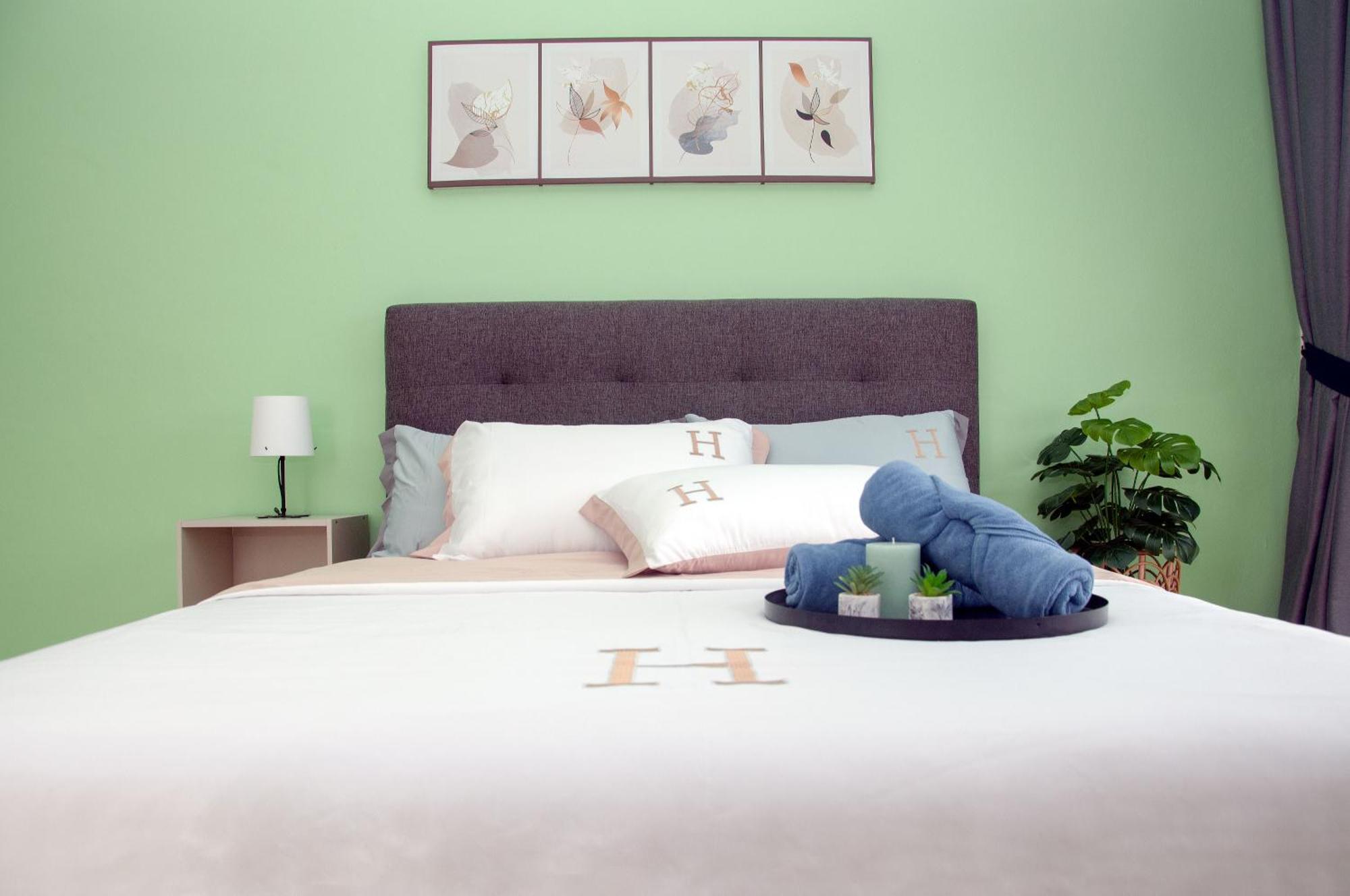 Five H Family Service Apartment Seri Kembangan Zewnętrze zdjęcie